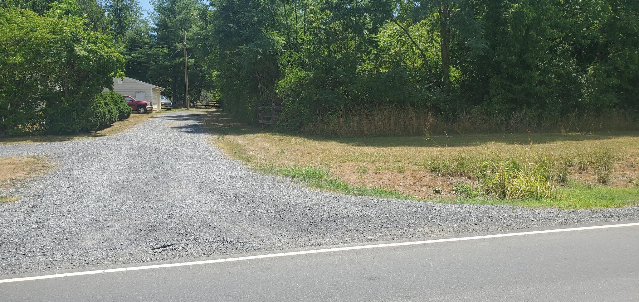 12483 LORD FAIRFAX HIGHWAY