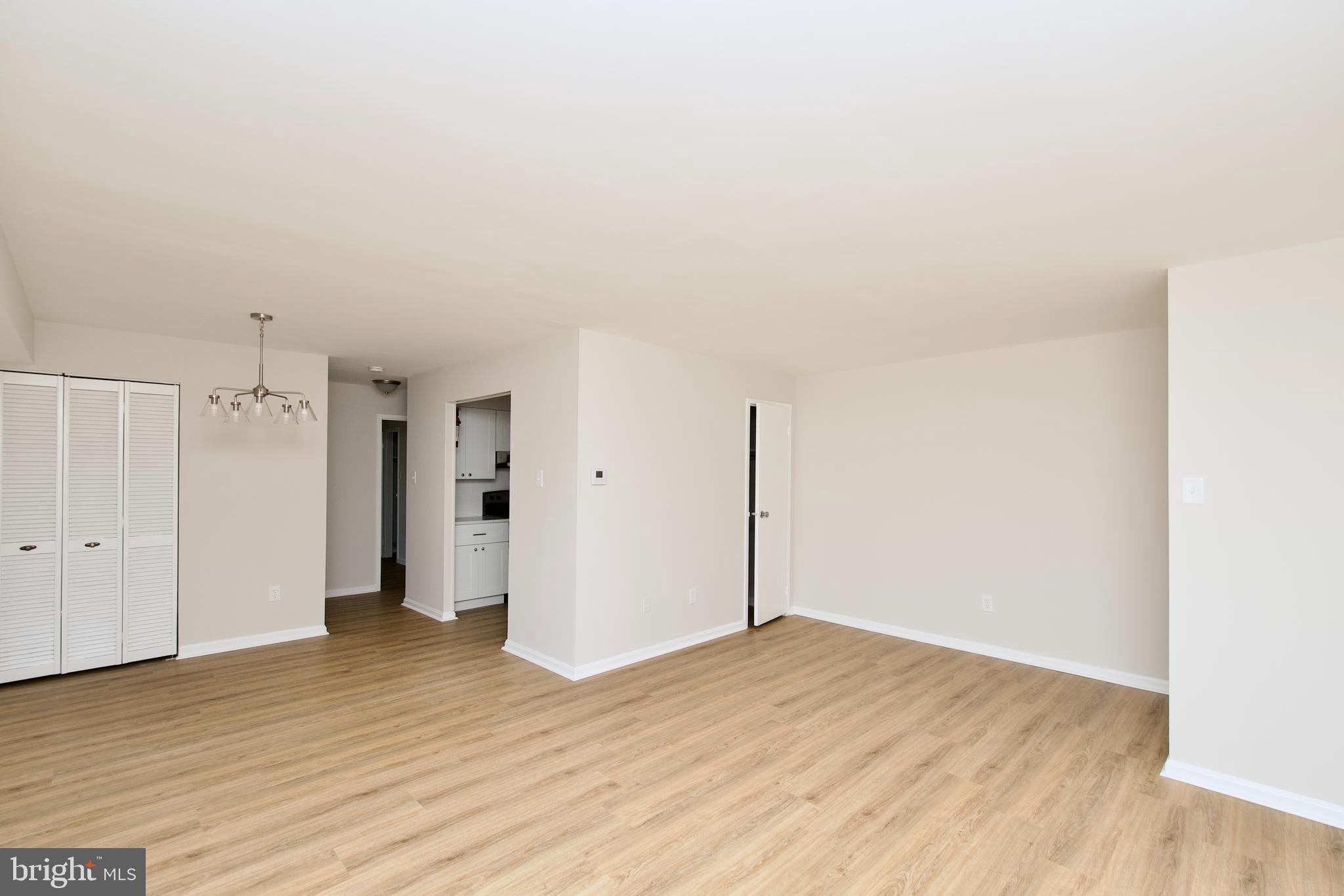 EDSALL BLUFF - Residential