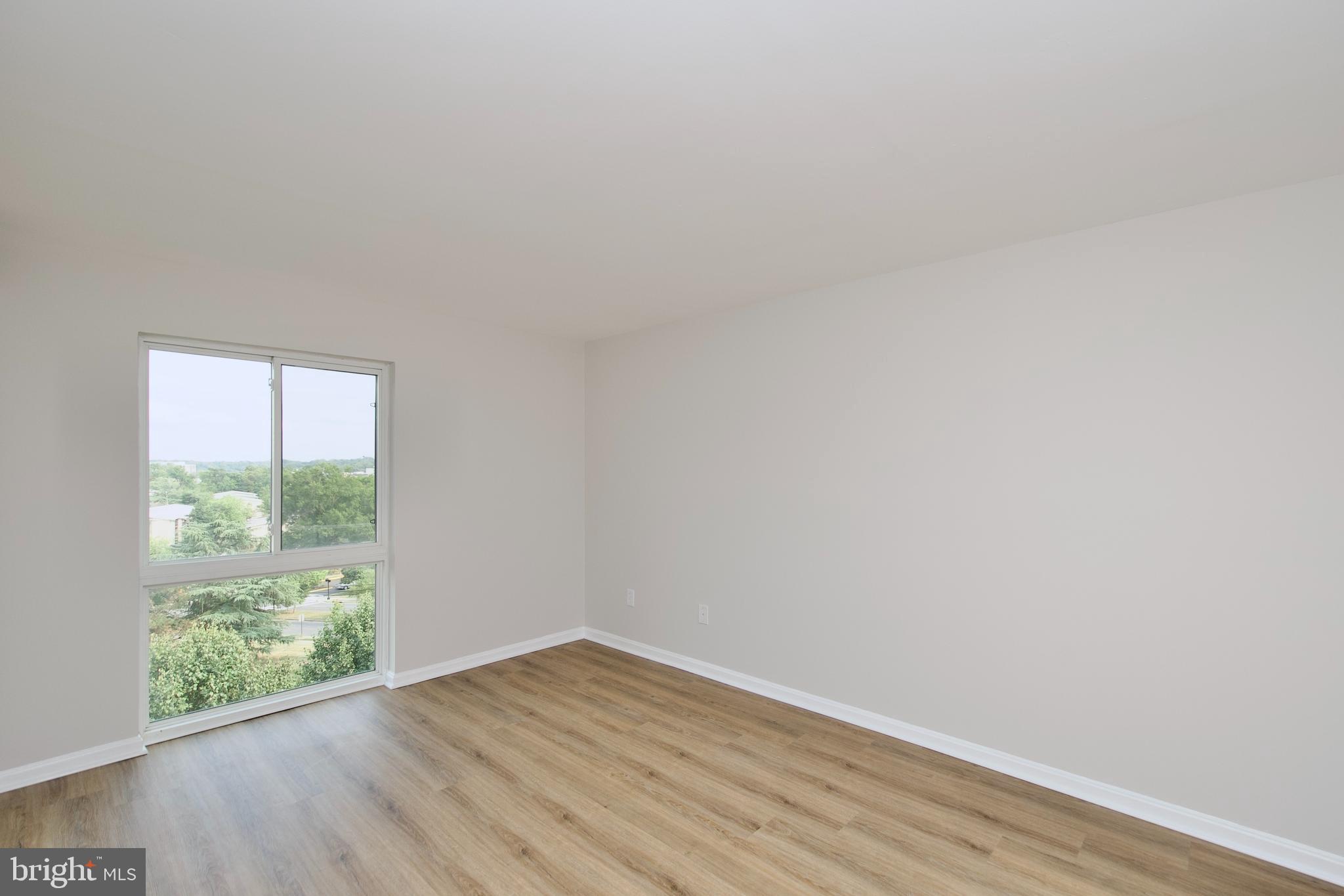 EDSALL BLUFF - Residential