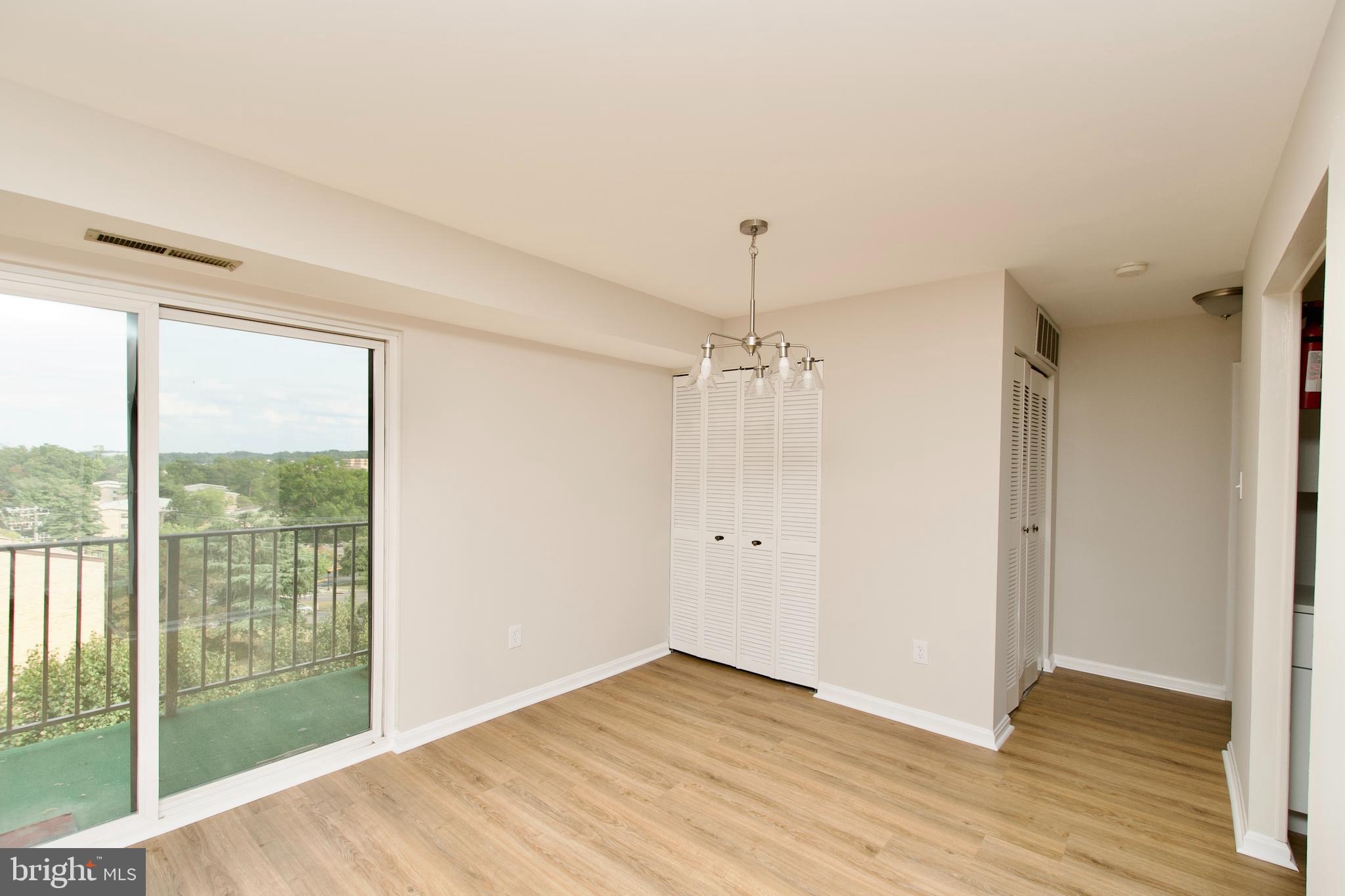 EDSALL BLUFF - Residential