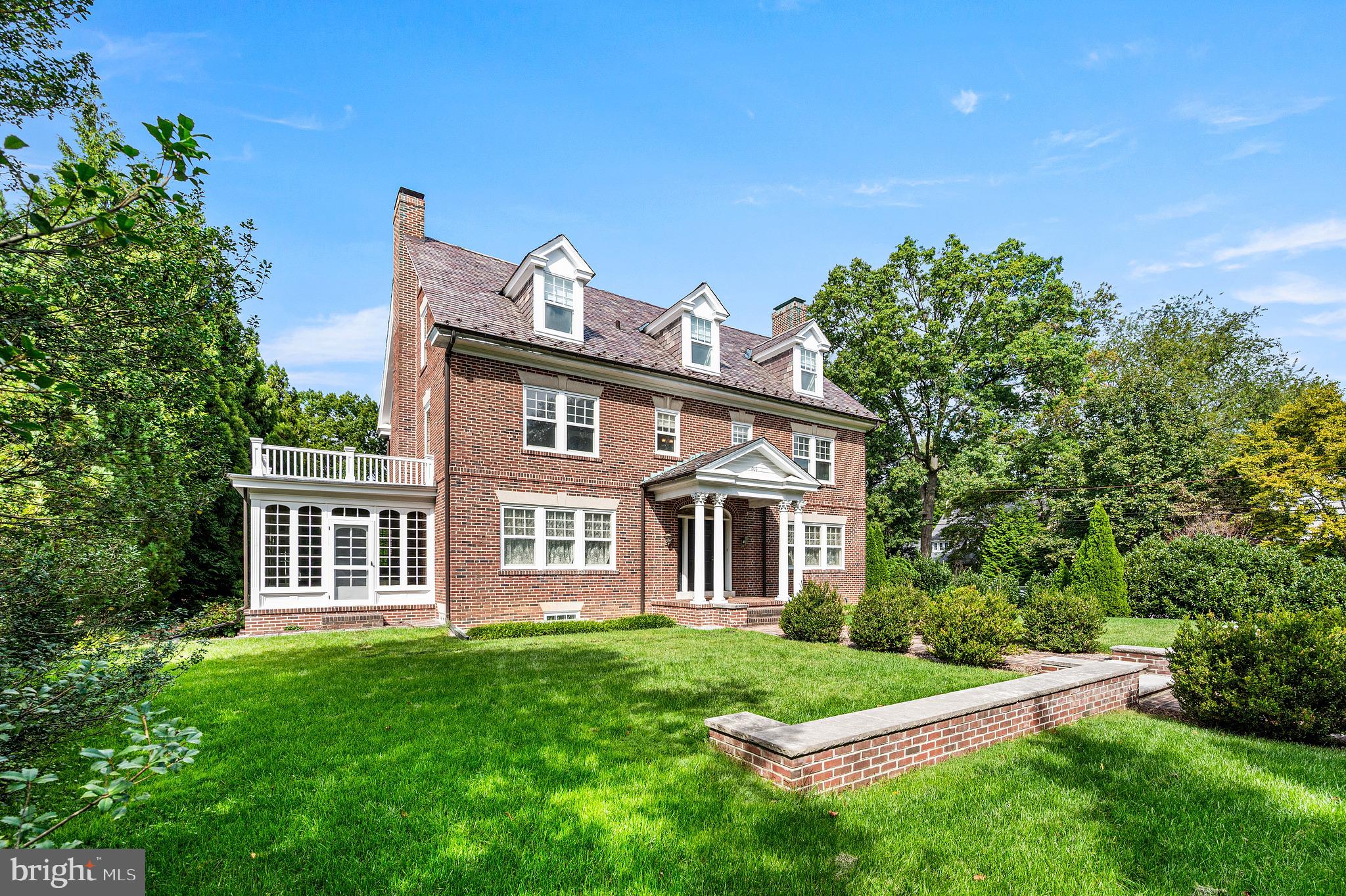 400 S CHESTER ROAD