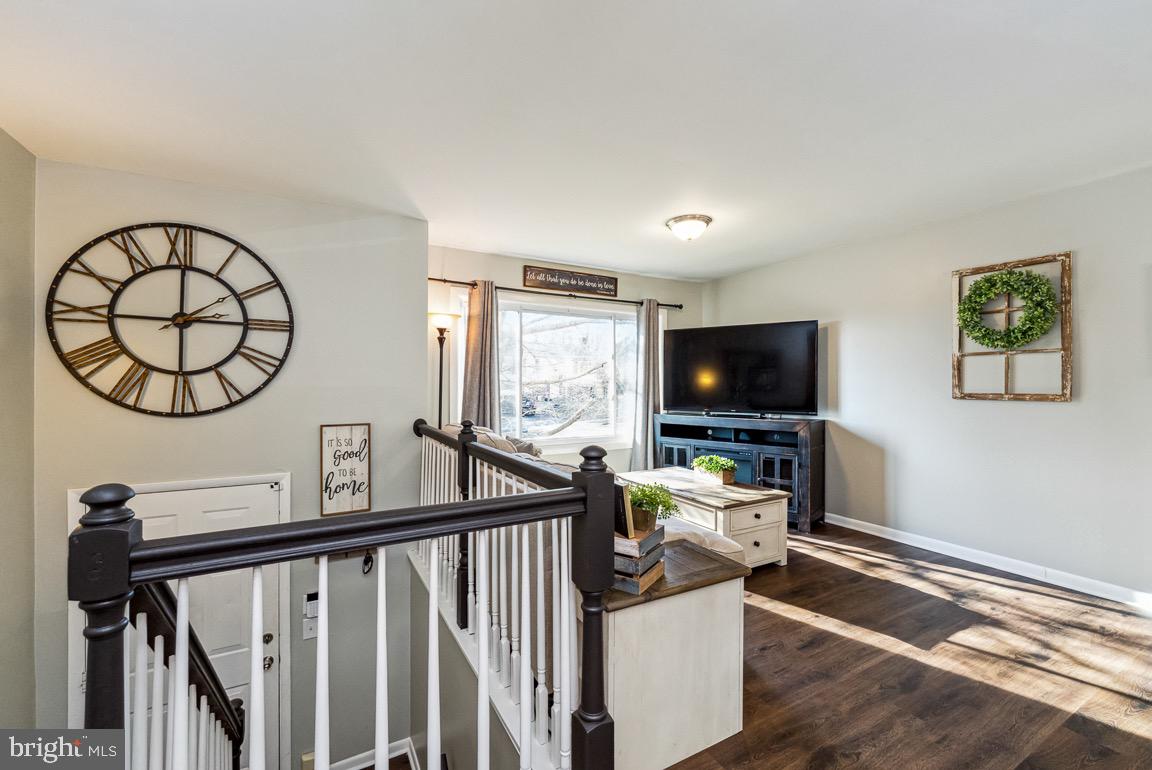 DALE CITY - Residential