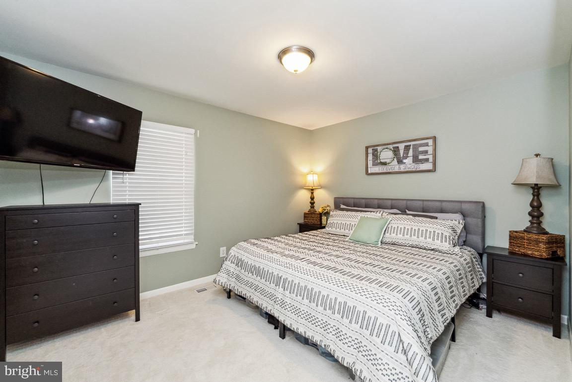 DALE CITY - Residential