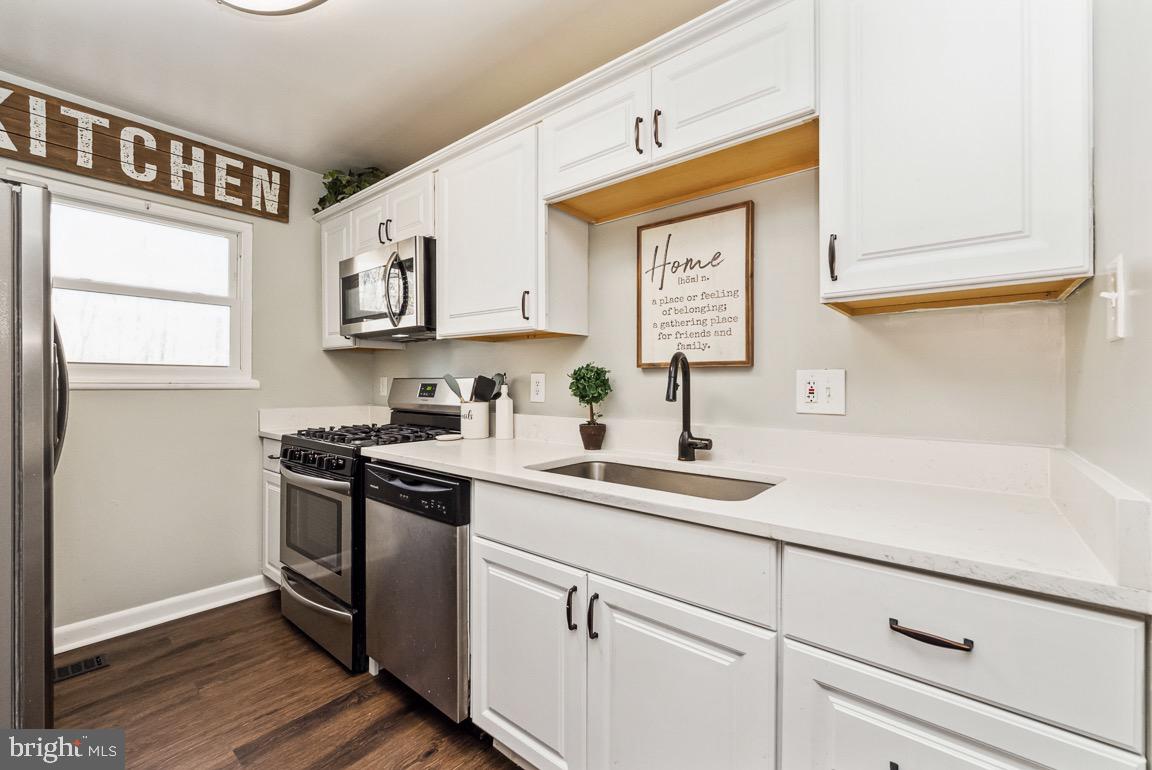 DALE CITY - Residential