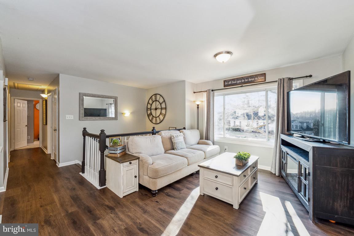 DALE CITY - Residential