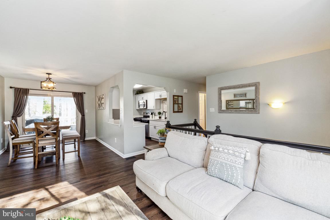 DALE CITY - Residential