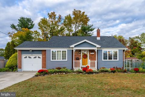 Photo of 284 Columbus Drive, MANTUA, NJ 08051 (MLS # NJGL2065446)