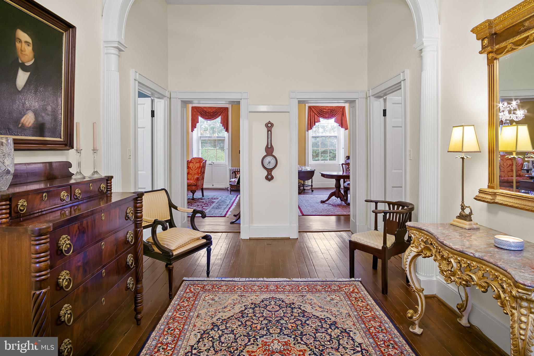 DOWNSVILLE - Residential