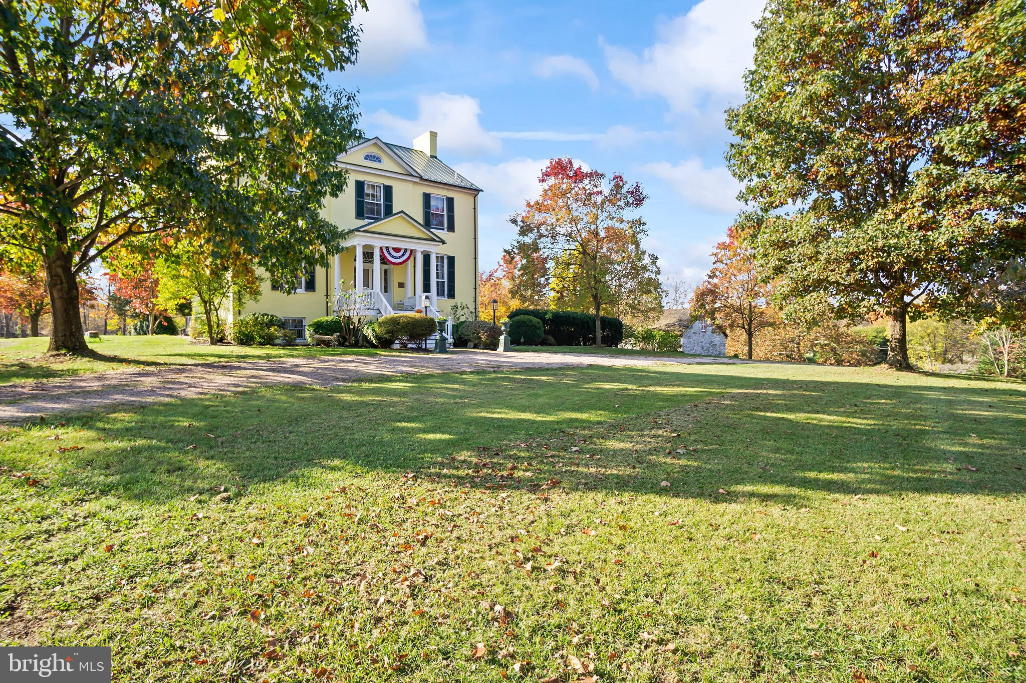 DOWNSVILLE - Residential