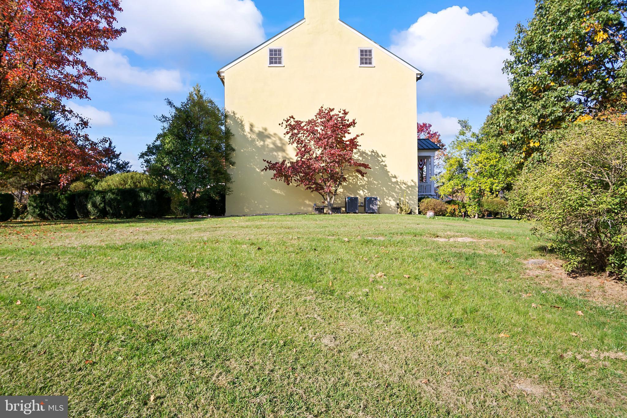 DOWNSVILLE - Residential