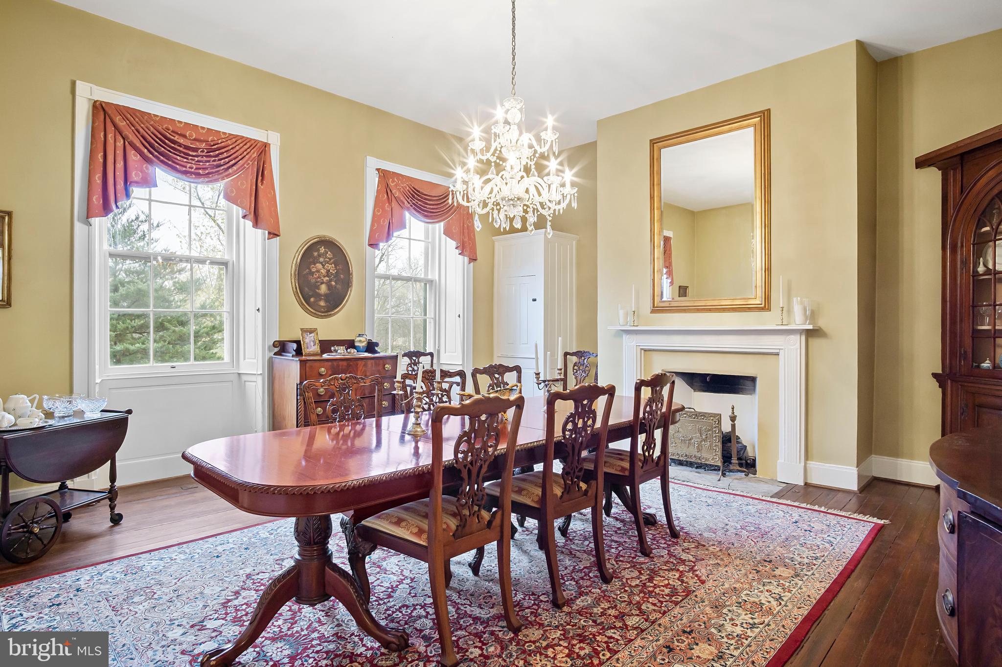 DOWNSVILLE - Residential