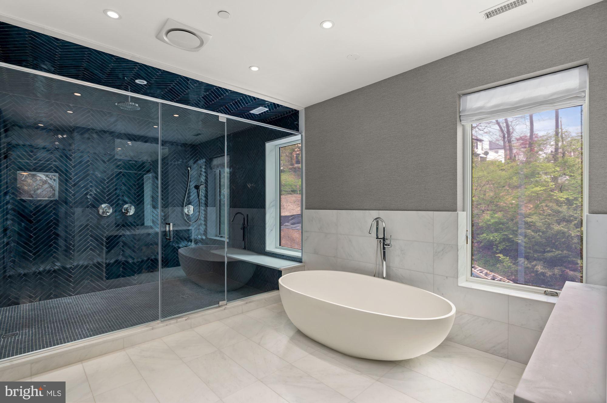 FOREST HILLS - Residential