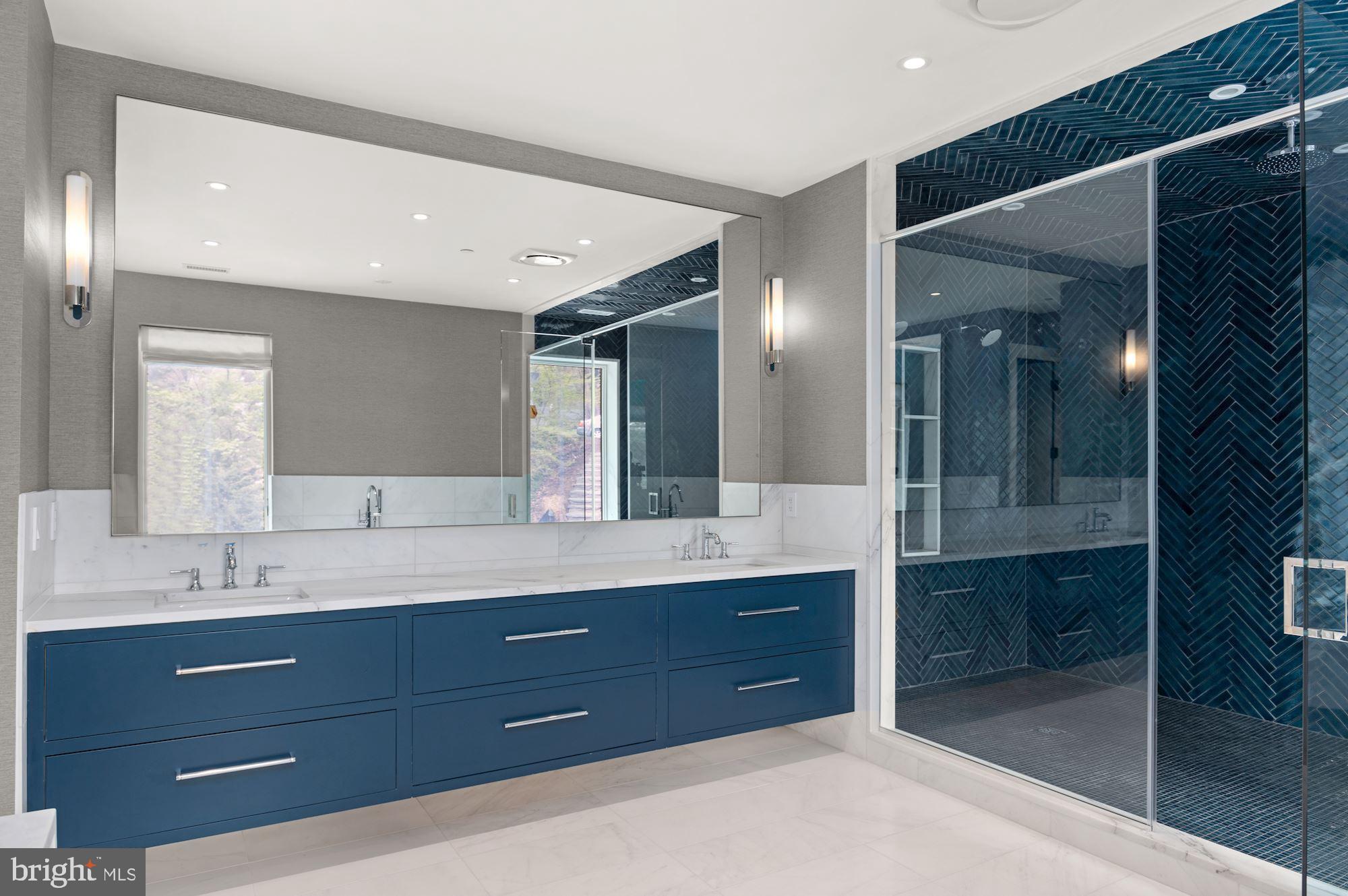 FOREST HILLS - Residential