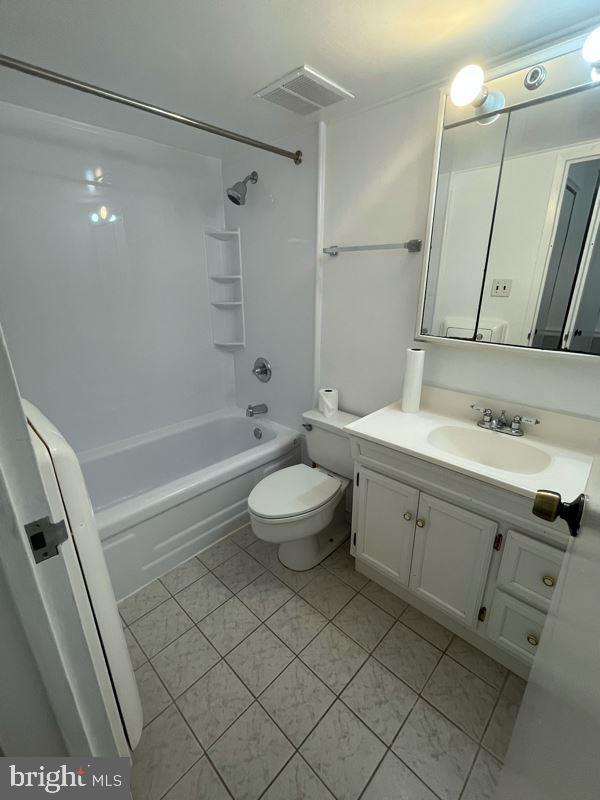 9718 KINGSBRIDGE 1