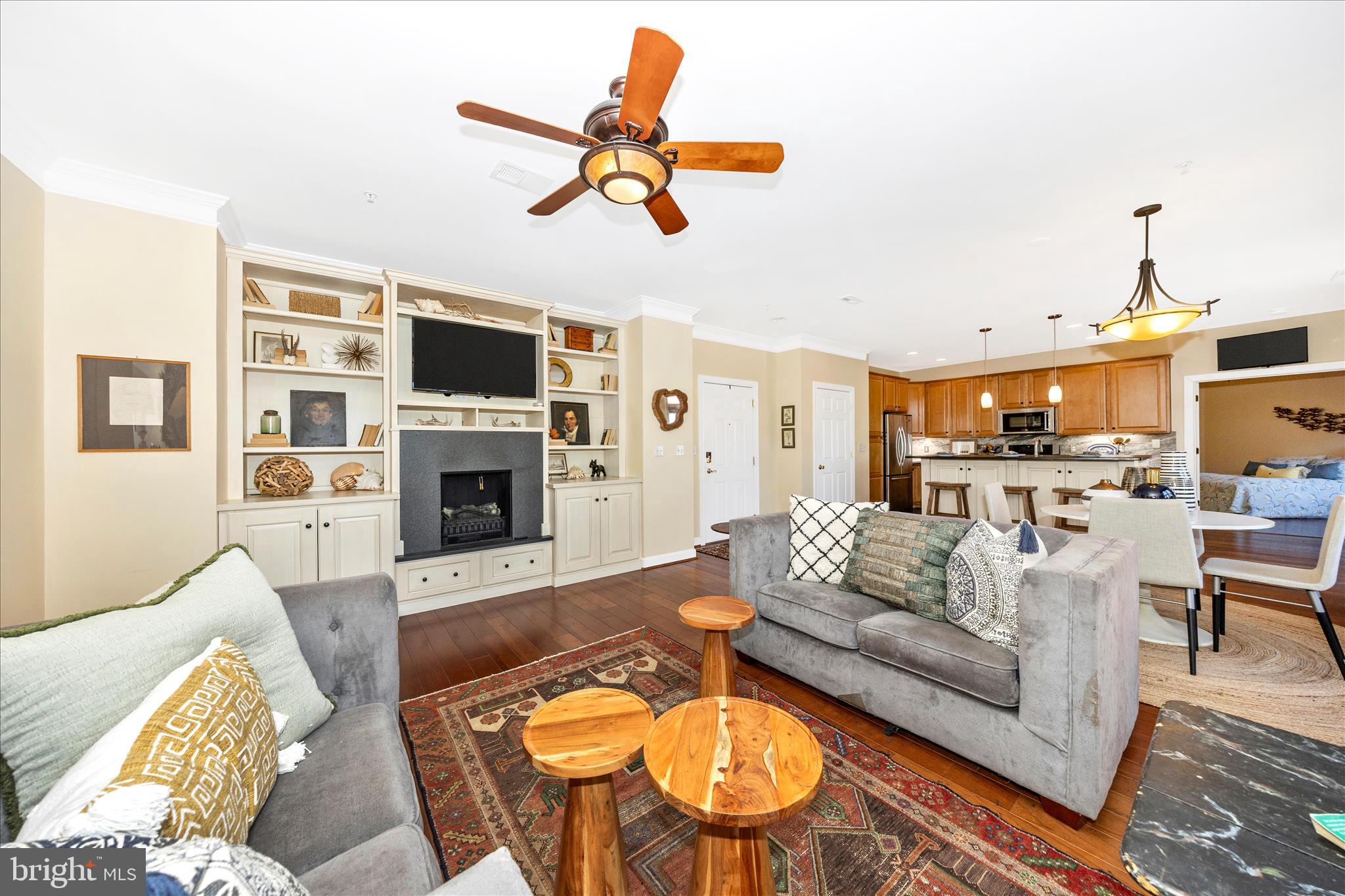 MAXWELL PLACE - Residential