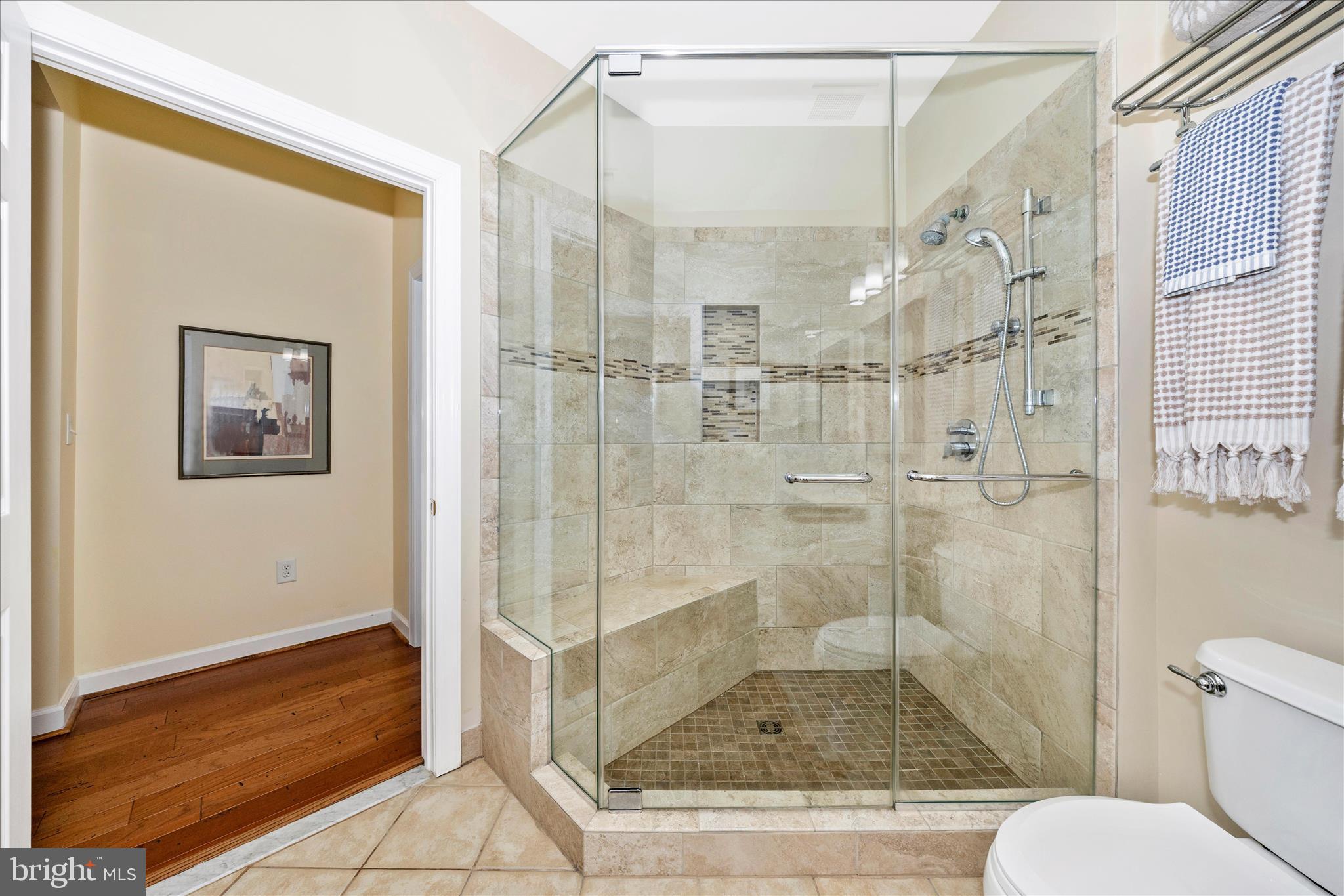 MAXWELL PLACE - Residential