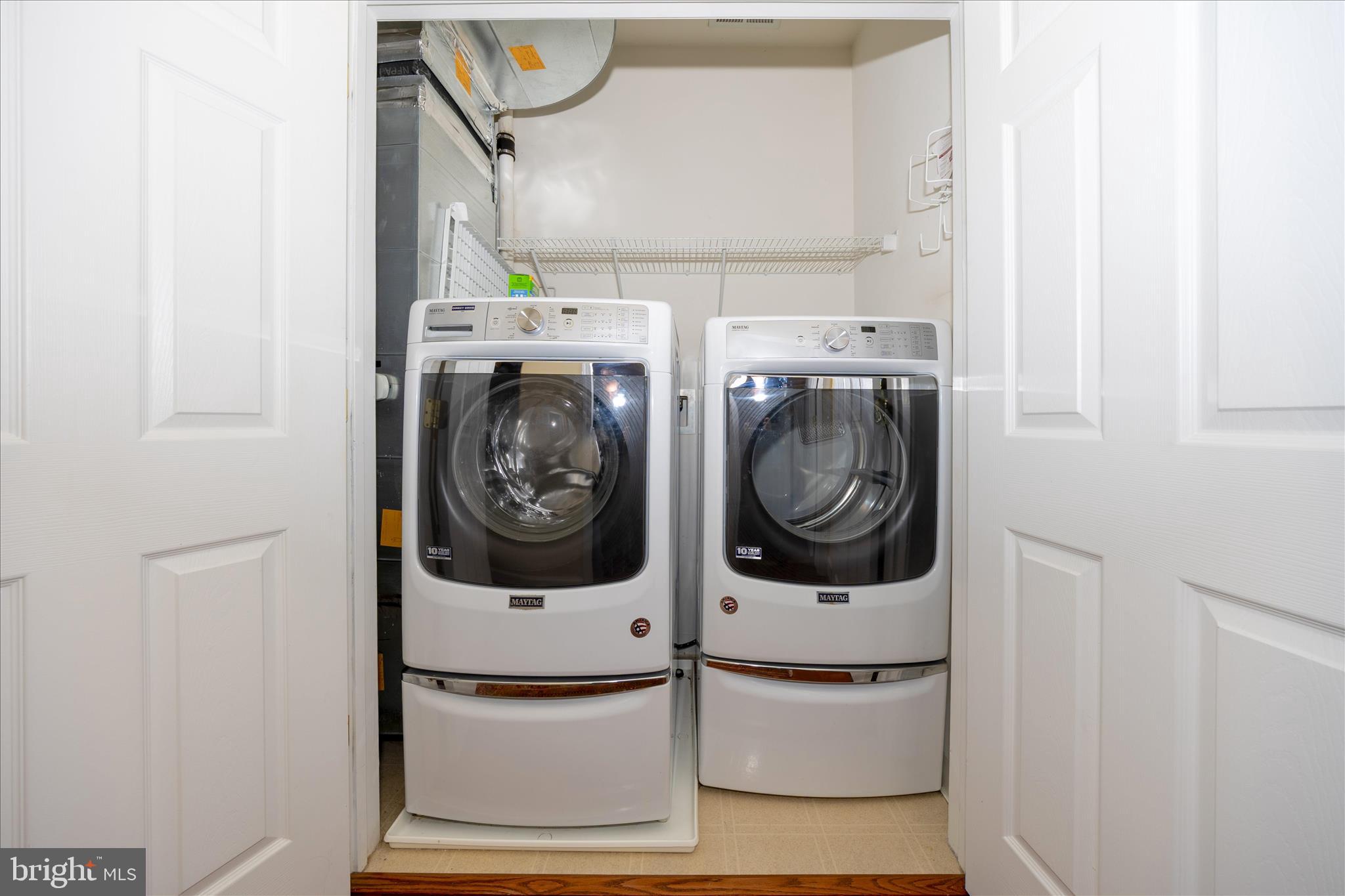 MAXWELL PLACE - Residential