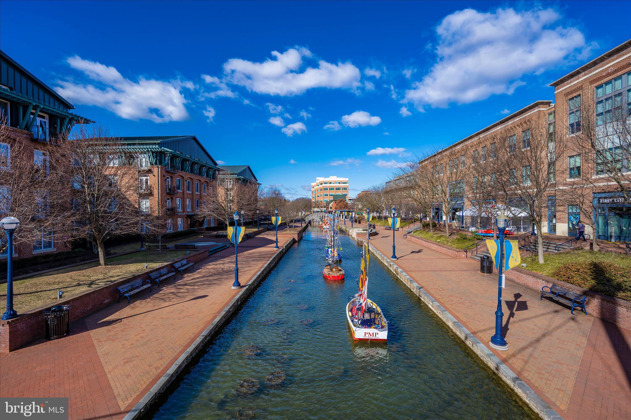 MAXWELL PLACE - Residential