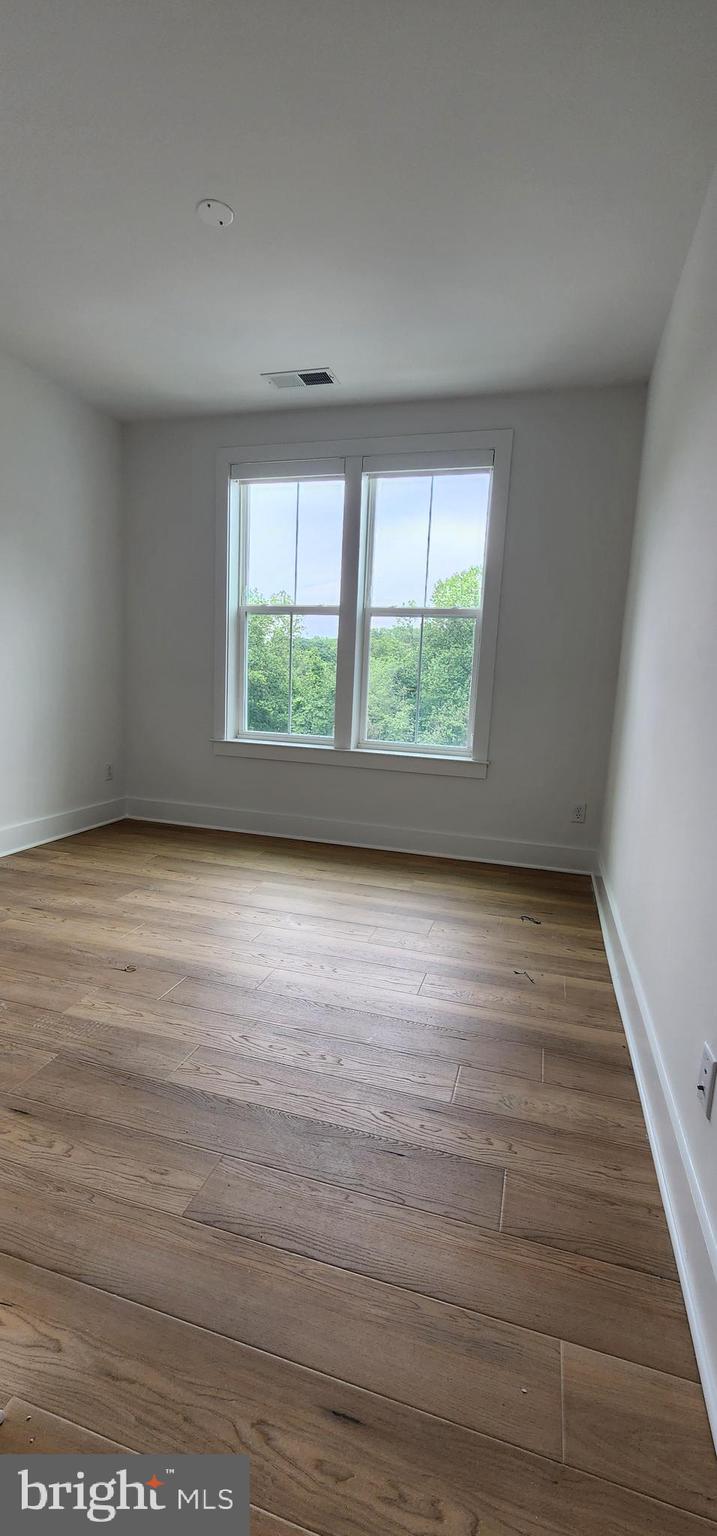 76 OLD MILL BOTTOM ROAD N 309