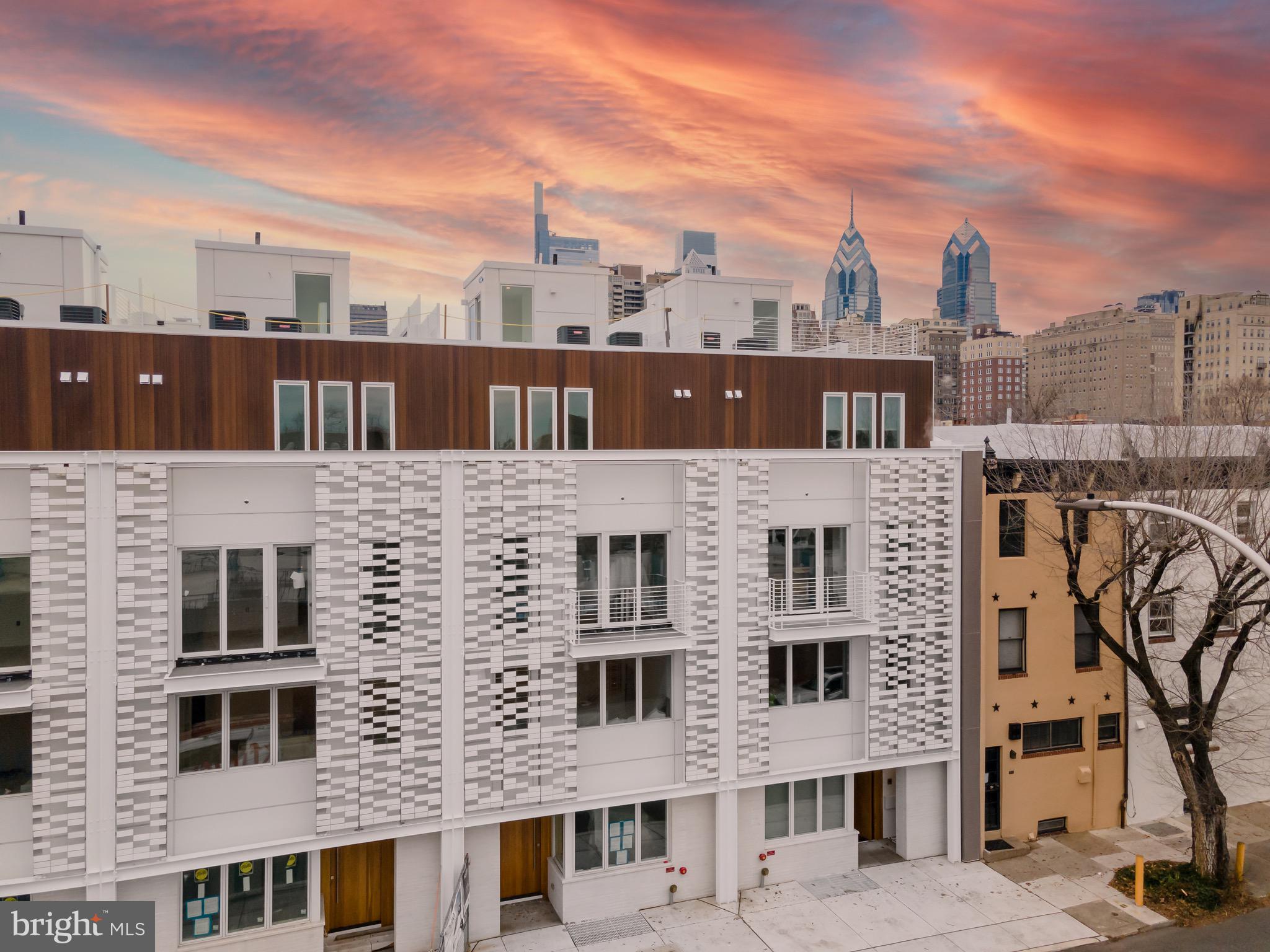 RITTENHOUSE SQUARE - Residential