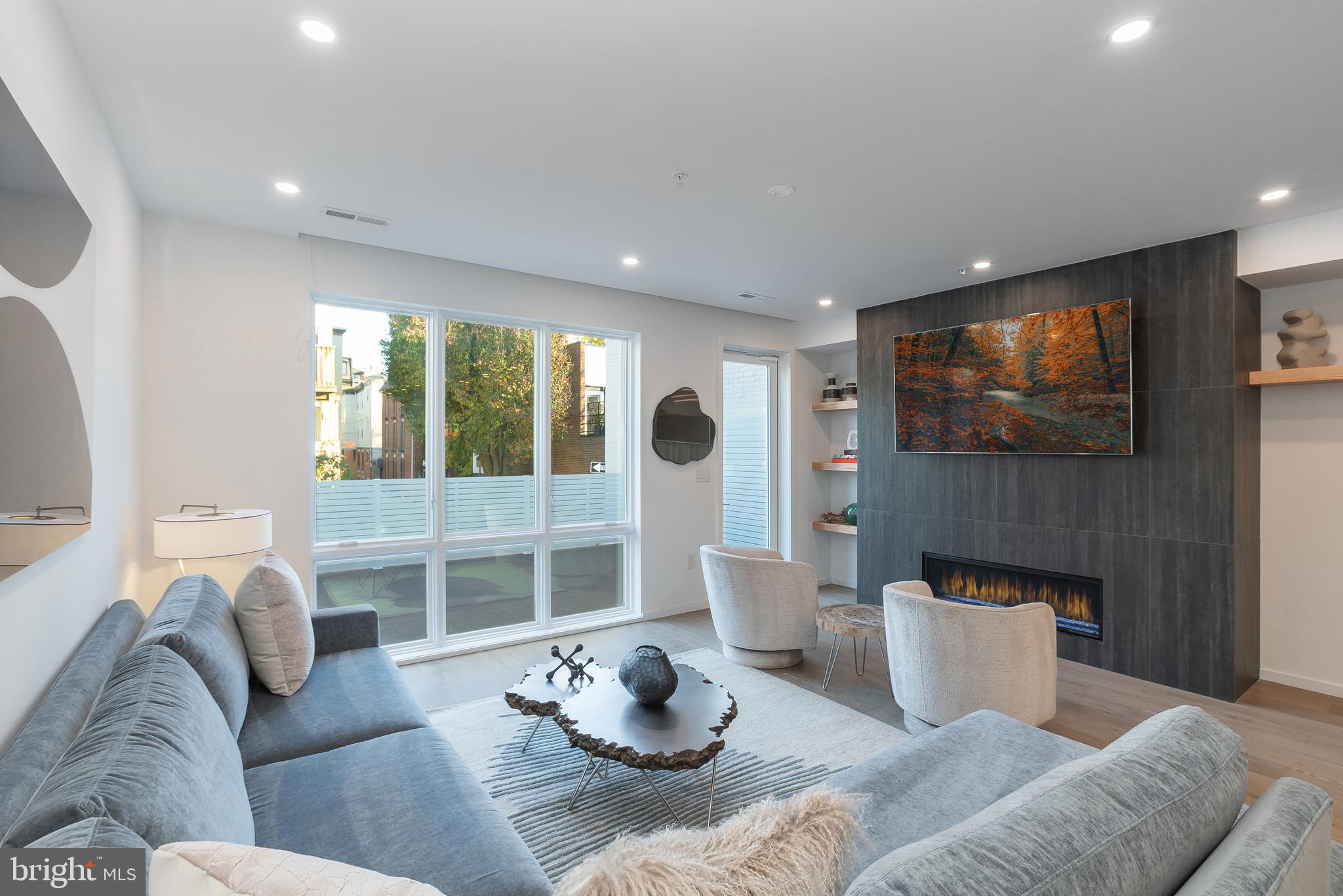 RITTENHOUSE SQUARE - Residential