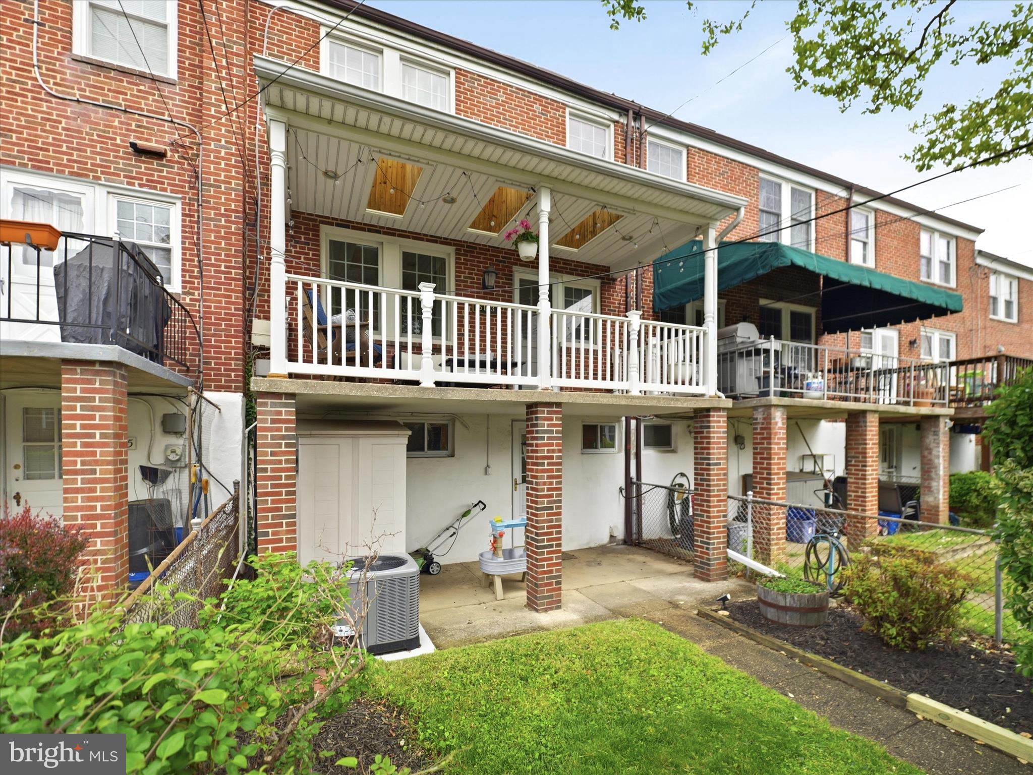 ACADEMY HEIGHTS - Residential