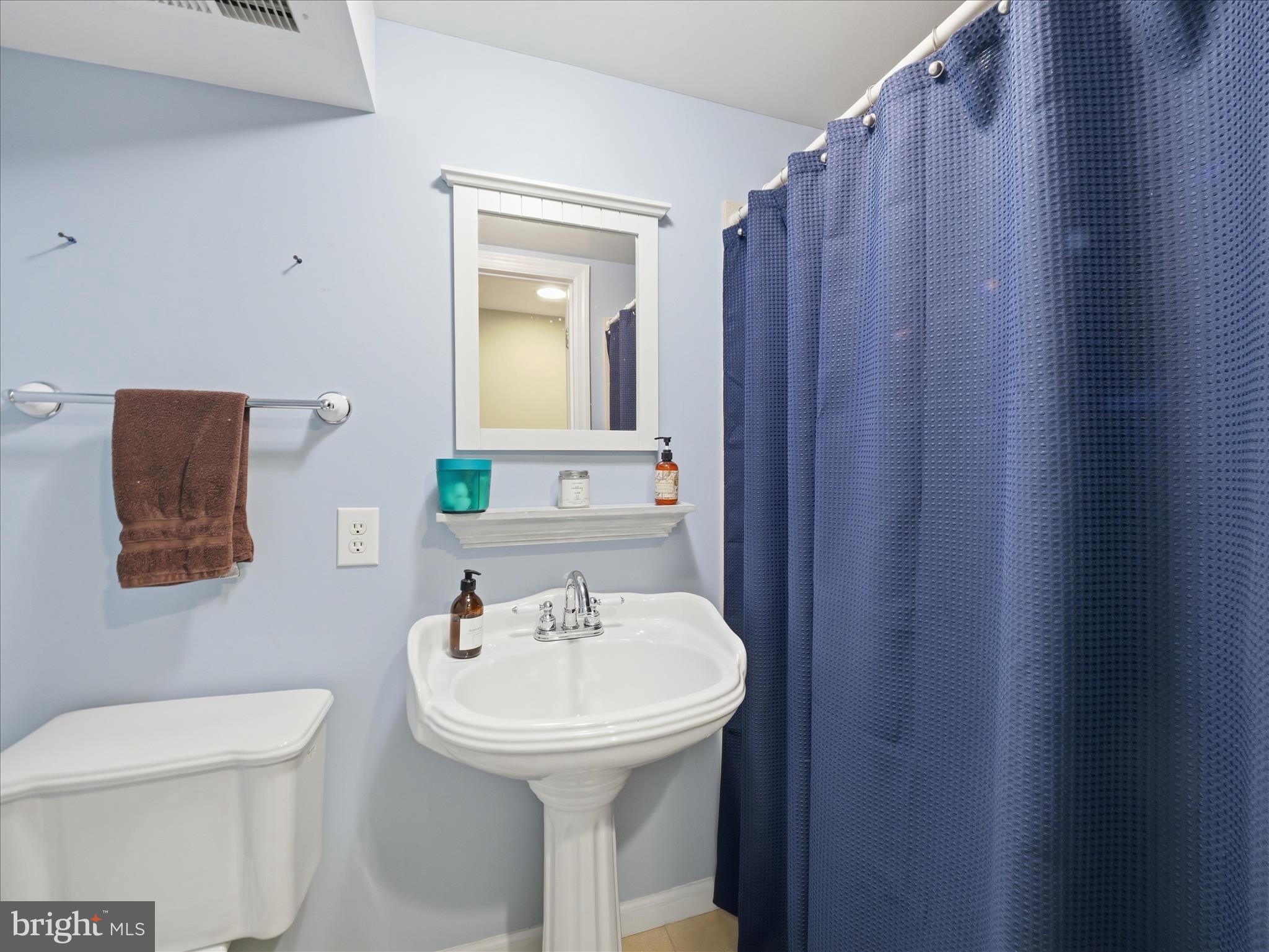 ACADEMY HEIGHTS - Residential