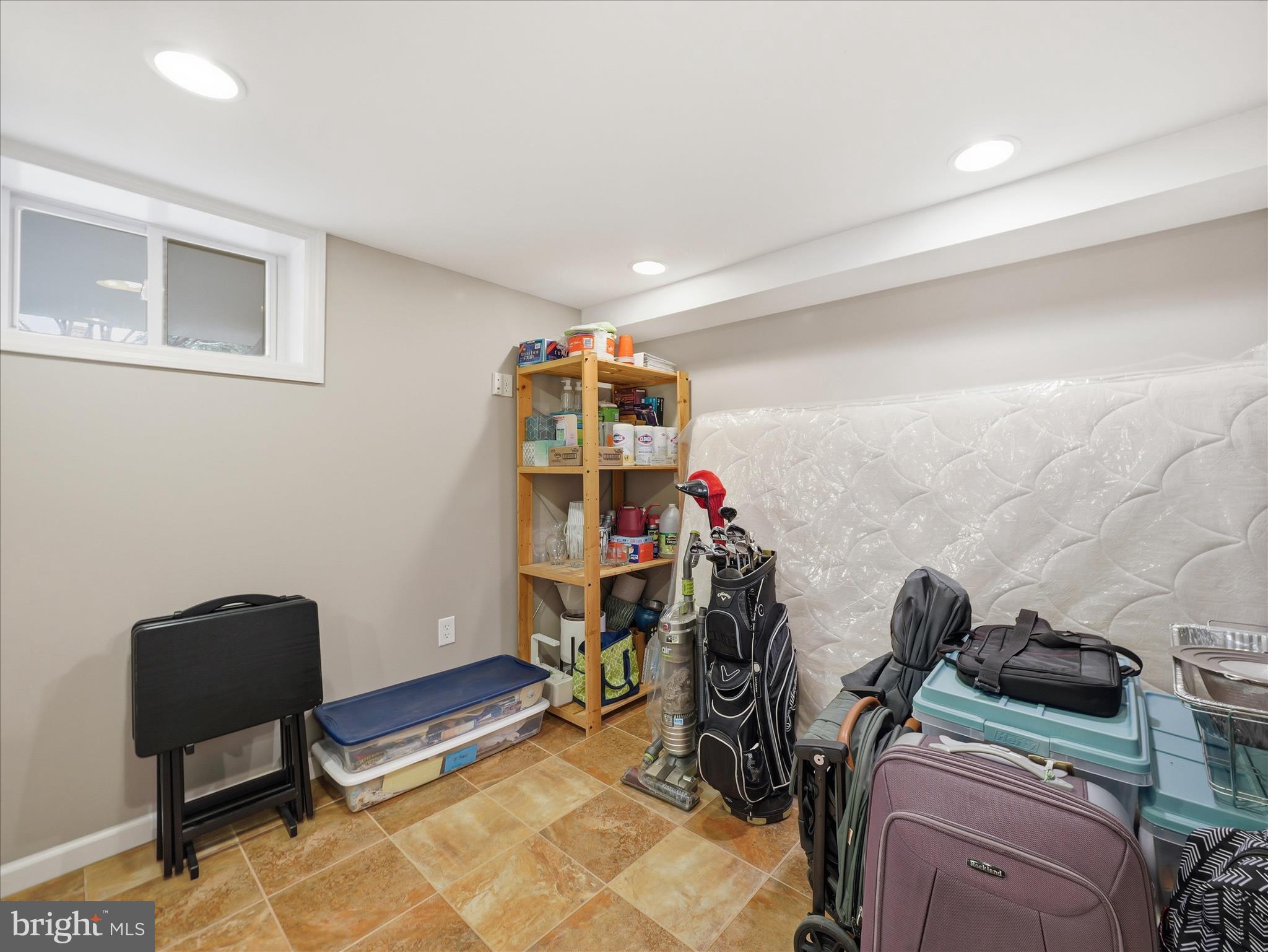 ACADEMY HEIGHTS - Residential