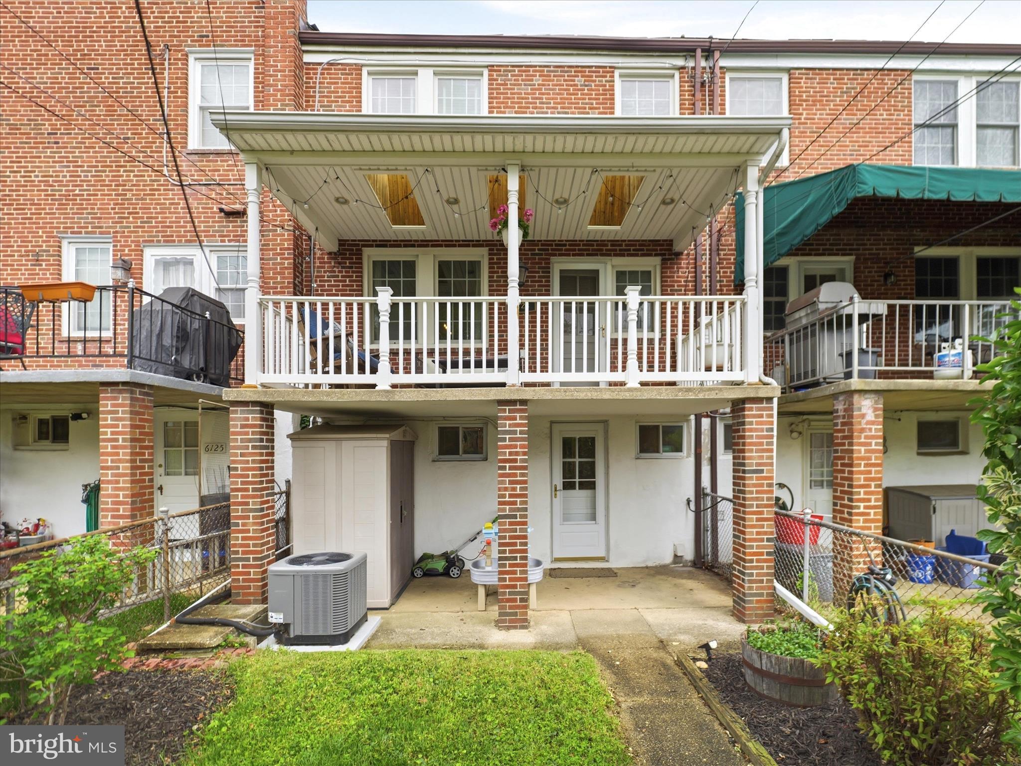 ACADEMY HEIGHTS - Residential