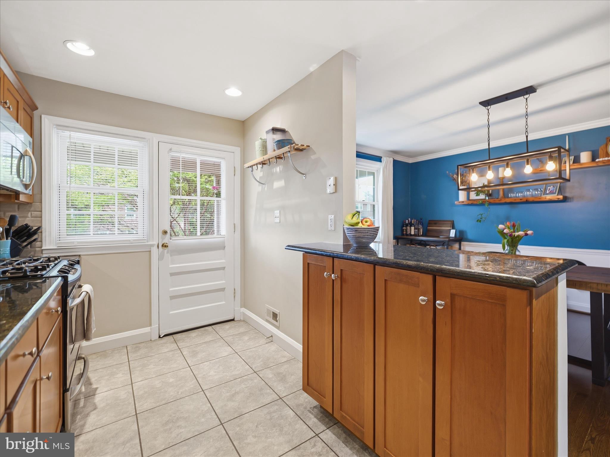 ACADEMY HEIGHTS - Residential