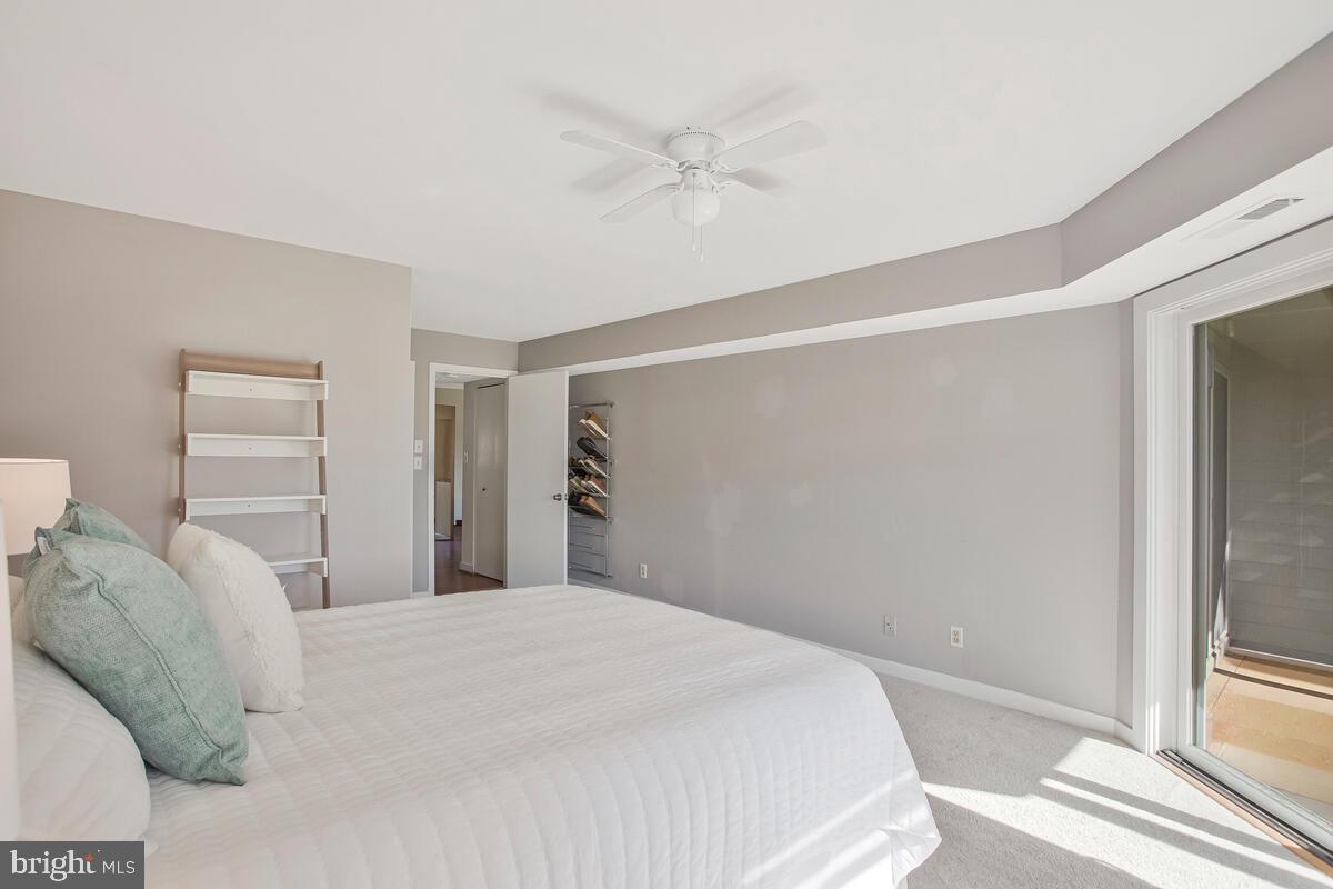 CHESAPEAKE HARBOUR - Residential Lease