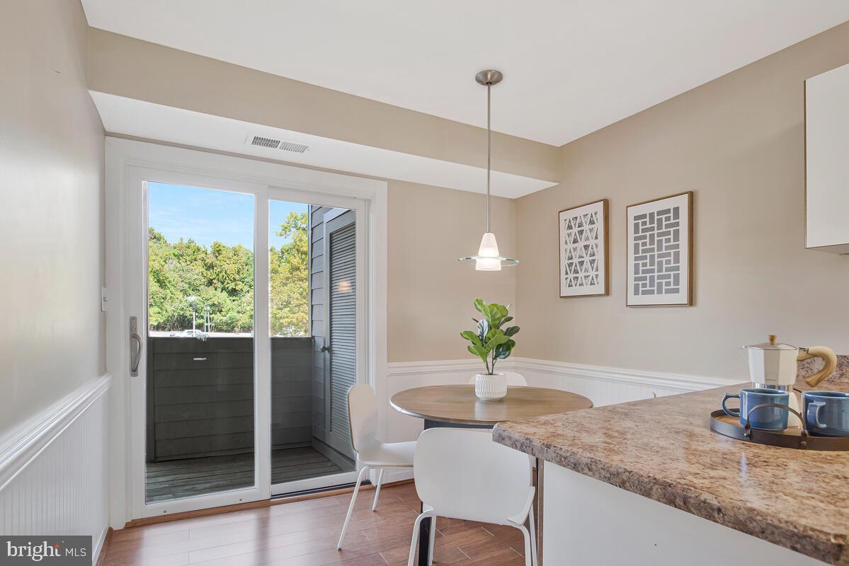 CHESAPEAKE HARBOUR - Residential Lease