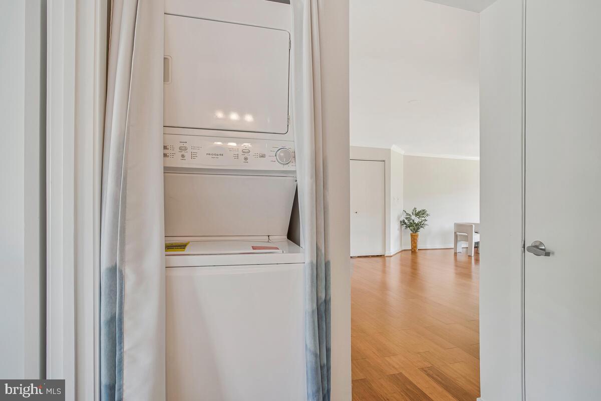 CHESAPEAKE HARBOUR - Residential Lease