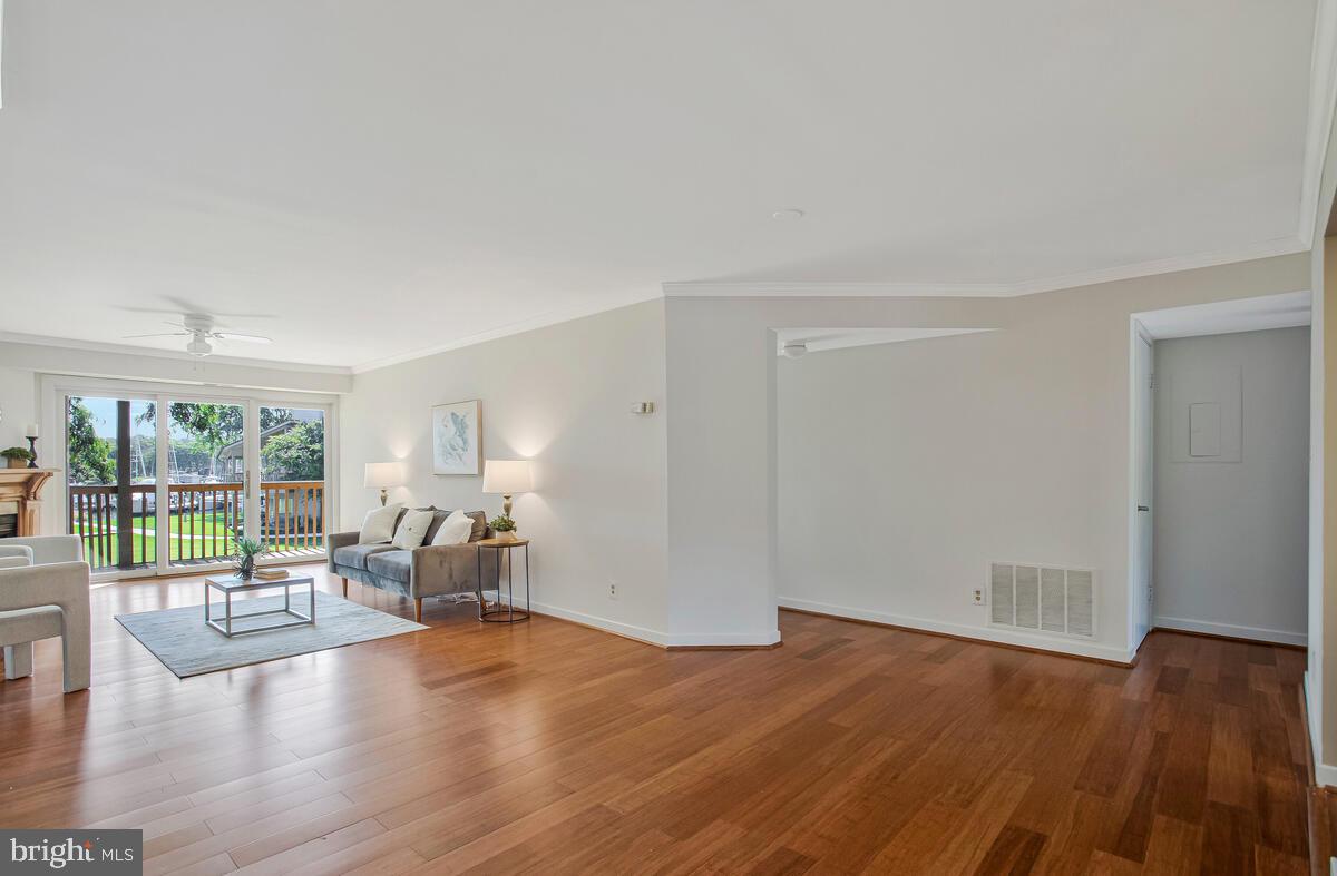 CHESAPEAKE HARBOUR - Residential Lease