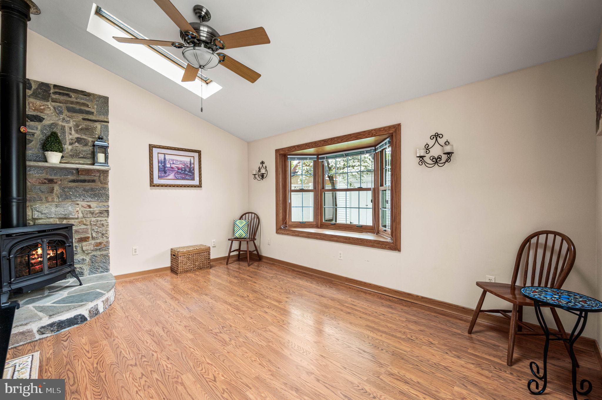 SHEFFIELD VIL - Residential