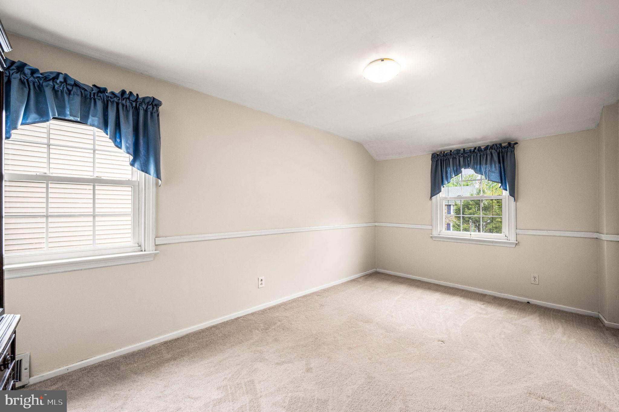 SHEFFIELD VIL - Residential