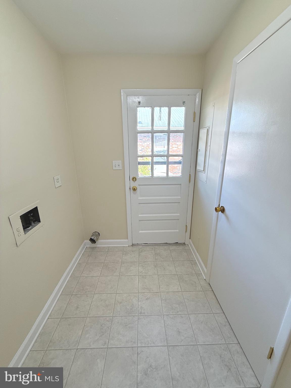 FREDERICKSBURG CITY - Residential Lease