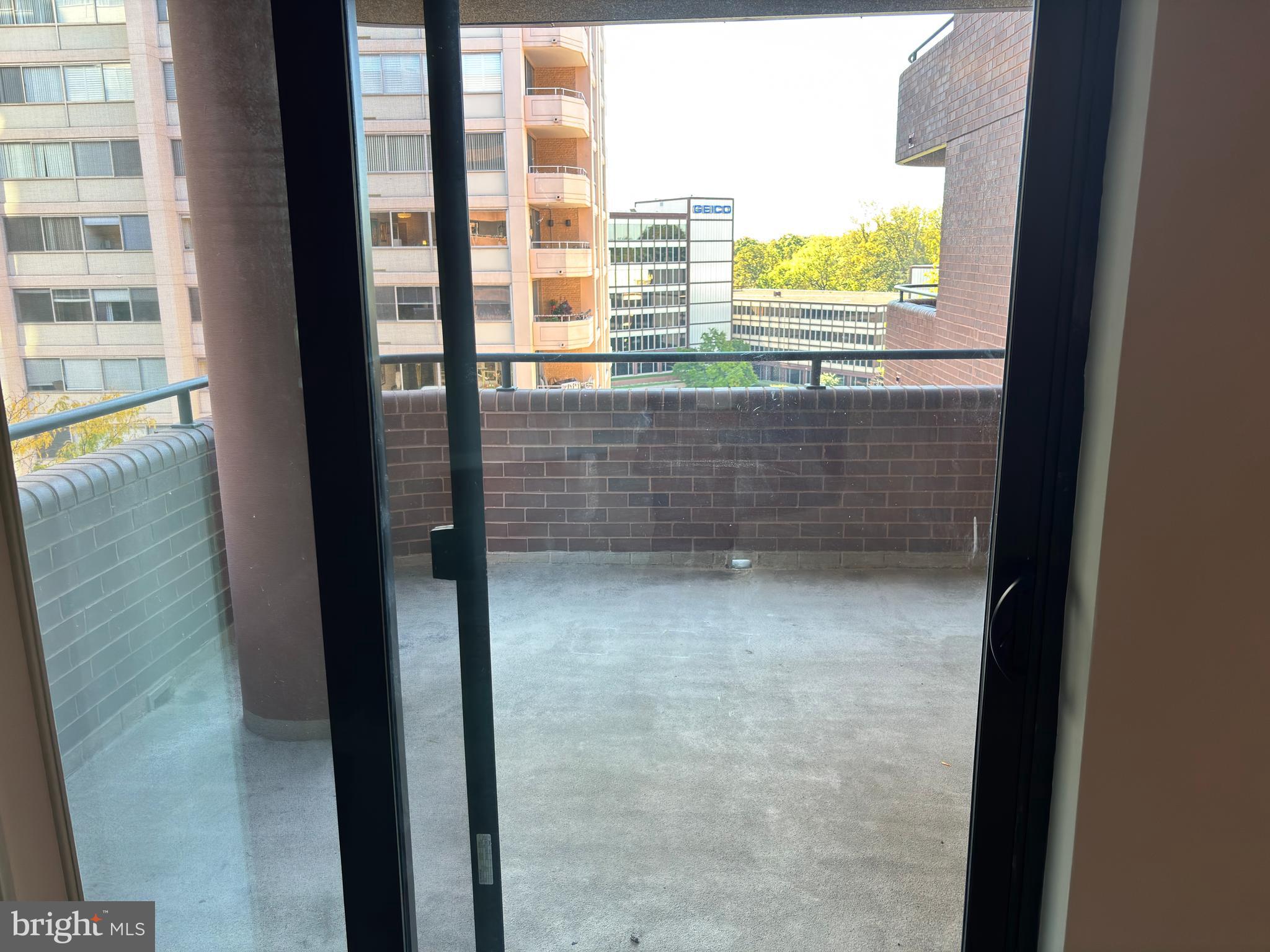 FRIENDSHIP HEIGHTS - Residential