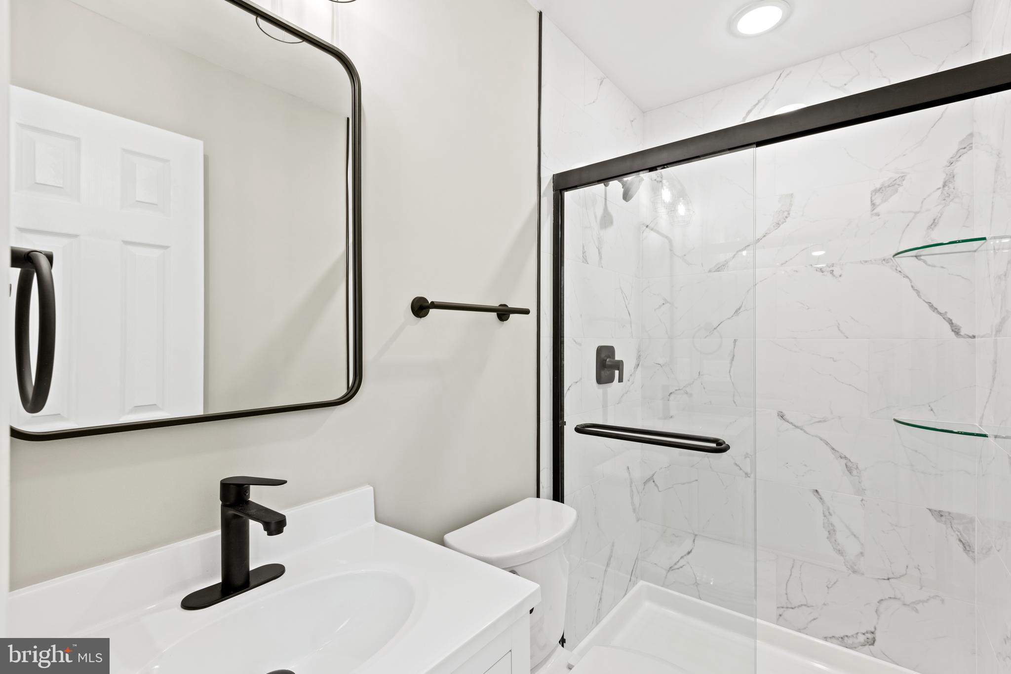 STUBBS LAKE VIEW - Residential