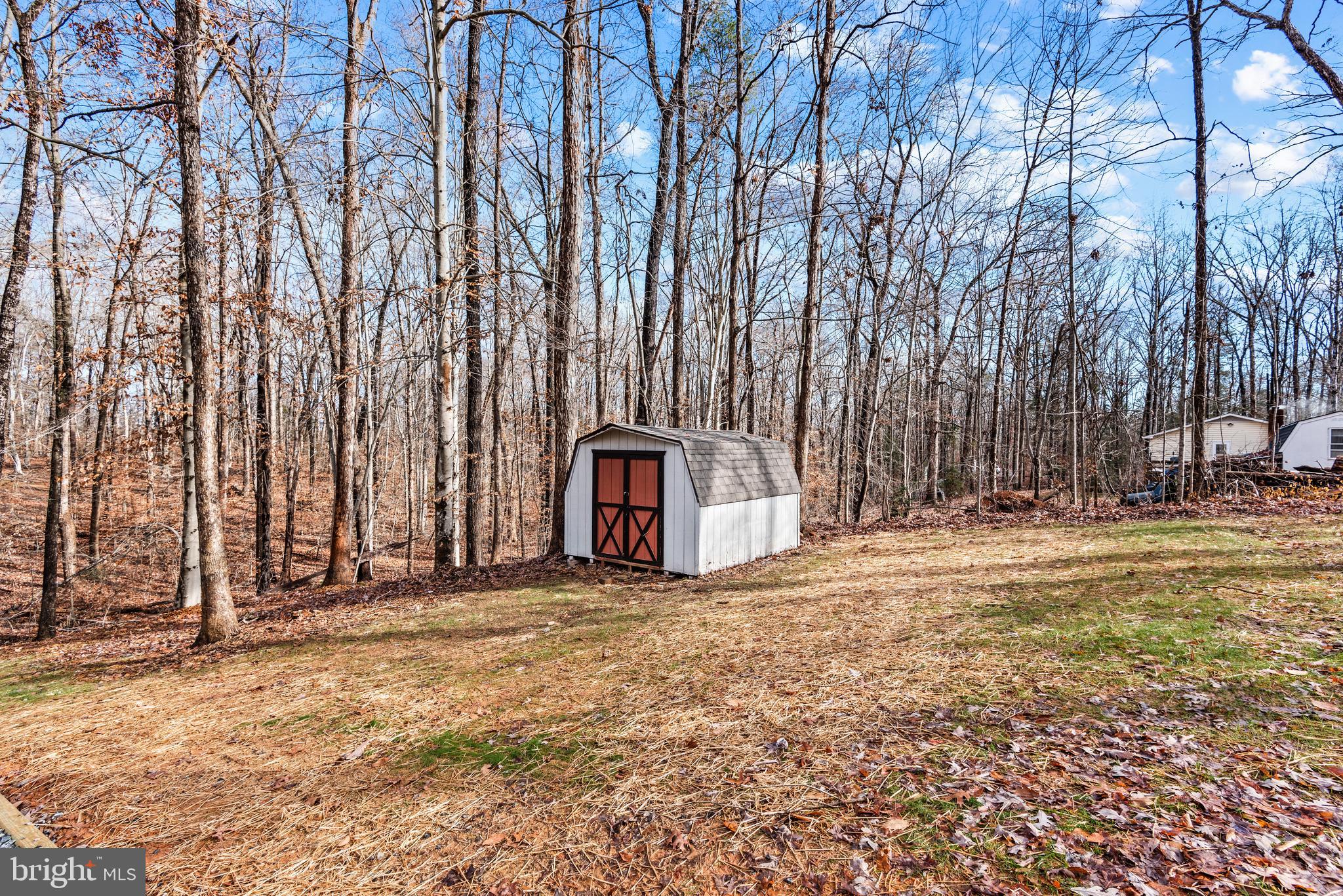 STUBBS LAKE VIEW - Residential
