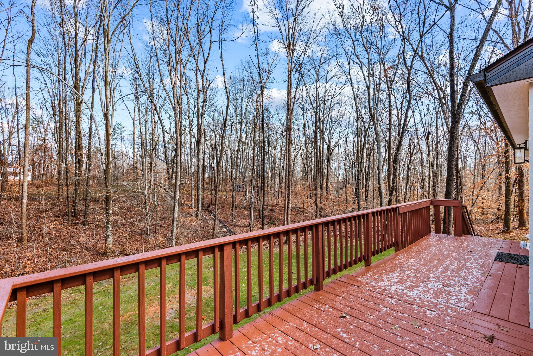 STUBBS LAKE VIEW - Residential