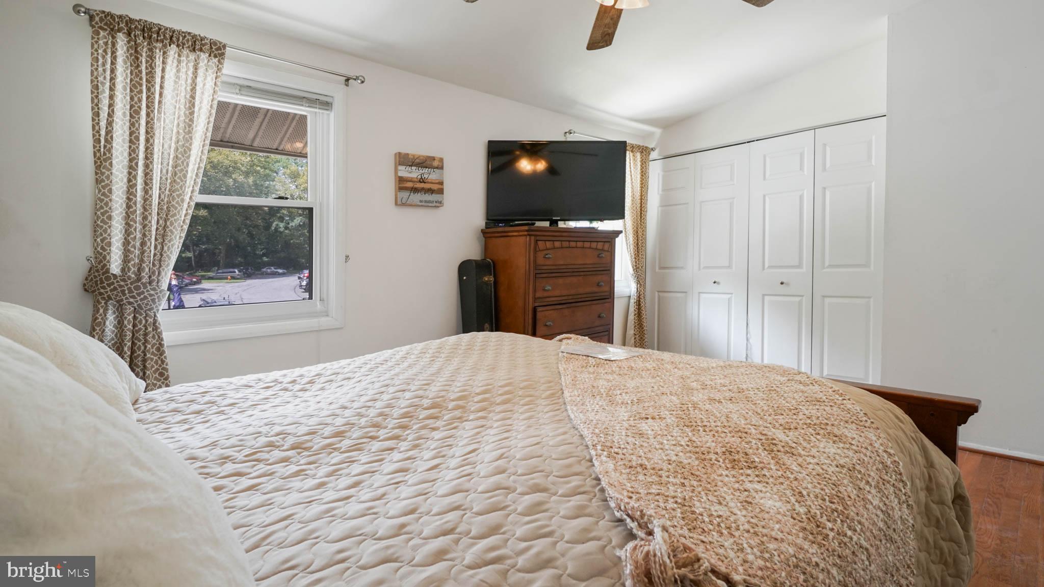 LONGFELLOW - Residential