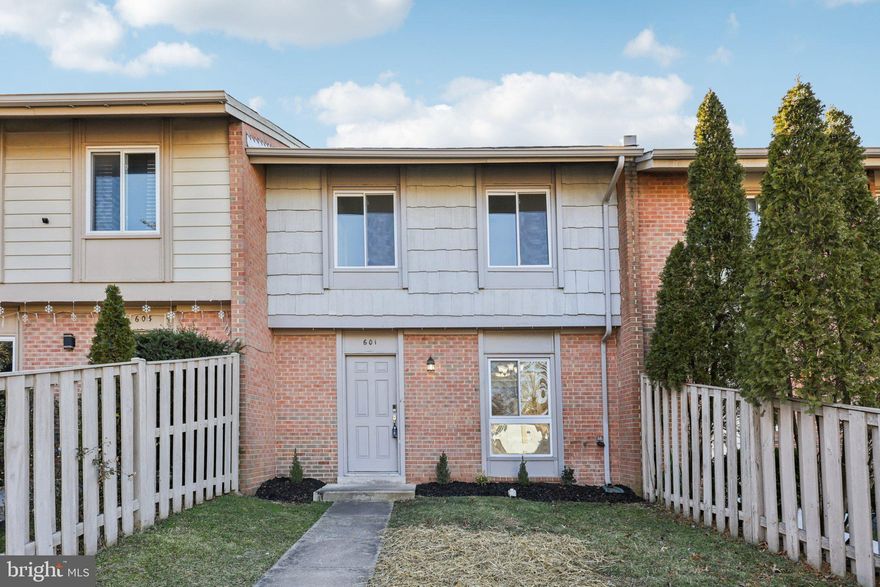 Welcome to 601 Clearwater Court, a well-situated 3-bedroom, 2.5-bath townhome quietly tucked within the established Four Seasons community of Herndon. Set on a peaceful cul-de-sac, this home offers a thoughtfully refreshed layout, abundant natural light, and the ease of community living in a location that balances neighborhood charm with everyday convenience.

The main level welcomes you with a bright, open living space featuring luxury vinyl plank flooring and a freshly painted interior. Newer windows fill the home with natural light, enhancing the clean lines and open feel throughout. The kitchen has been updated with crisp white cabinetry, stainless steel appliances, a side-by-side refrigerator, and finishes that flow seamlessly into the surrounding living and dining areas. A conveniently located half bath adds everyday functionality, while sliding doors connect the interior to the private outdoor space beyond.

Upstairs, new carpet adds warmth and comfort across all three bedrooms. The primary bedroom offers a private retreat with generous closet space and an updated en-suite bath, while two additional bedrooms provide flexibility for guests, a home office, or everyday living. A second updated full bath serves the upper level, completing a practical and well-balanced layout.

Behind the scenes, key system updates provide added peace of mind, including a newer HVAC system, newer windows, a newer hot water heater, and a roof that was replaced approximately eight years ago. Outside, refreshed landscaping enhances curb appeal and complements the home’s polished, move-in-ready presentation.

Outdoor living is simple and low maintenance, with a private rear patio offering space to relax or unwind. The Four Seasons community enhances the lifestyle with an outdoor pool, clubhouse, playgrounds, sports courts, walking paths, and open green space.

From this location, shopping, dining, and everyday essentials are just minutes away in downtown Herndon and Reston, with easy access to Reston Town Center and nearby parks. Commuter routes including Route 7, Route 28, Fairfax County Parkway, and the Dulles Toll Road provide convenient connections throughout Northern Virginia, while the Silver Line Metro and Dulles International Airport are within easy reach.