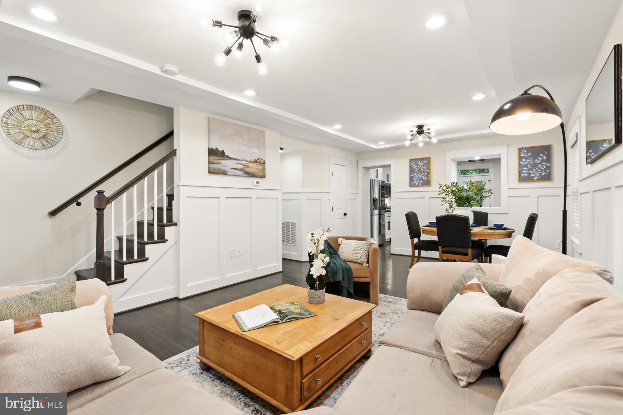 2711 FORT DRIVE