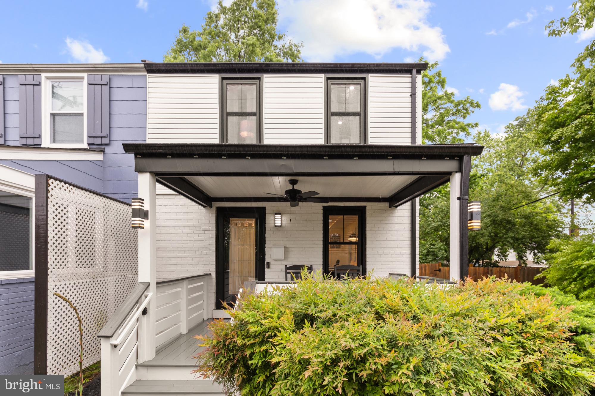 2711 FORT DRIVE