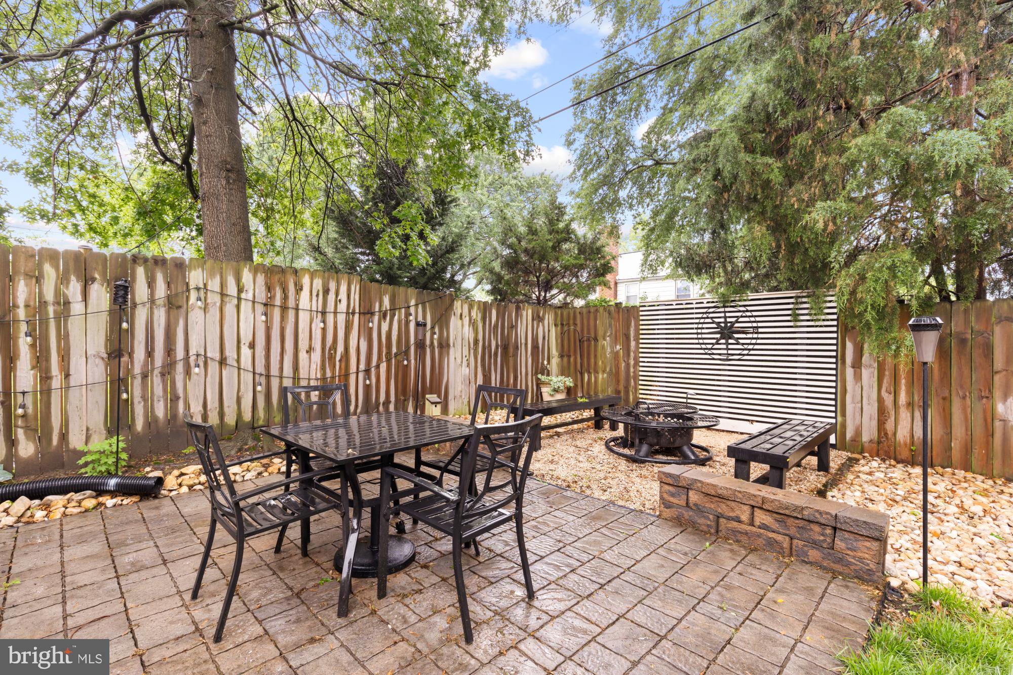 JEFFERSON MANOR - Residential