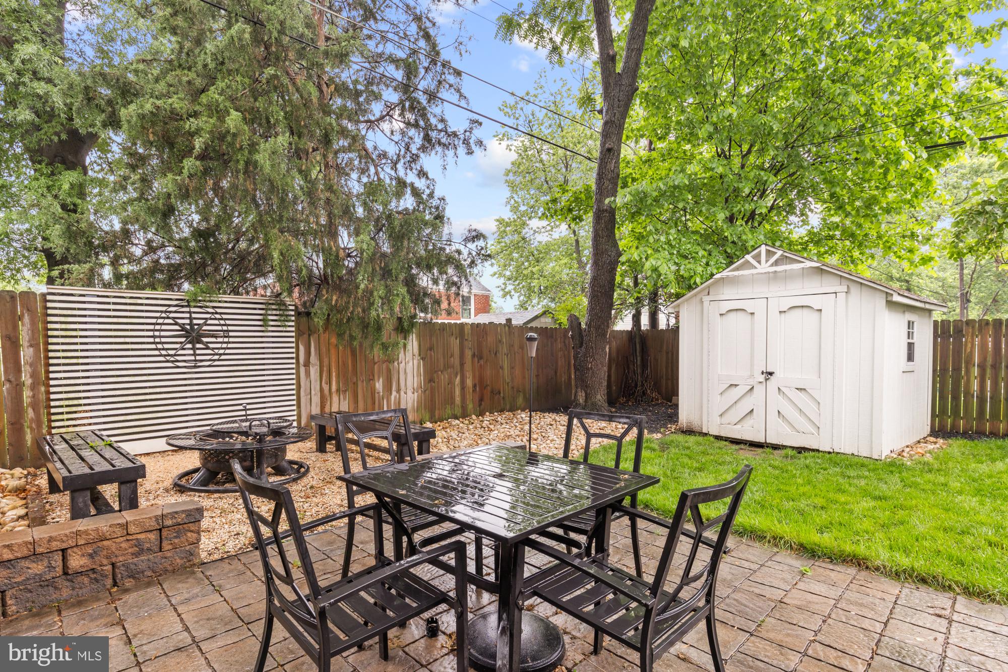 JEFFERSON MANOR - Residential