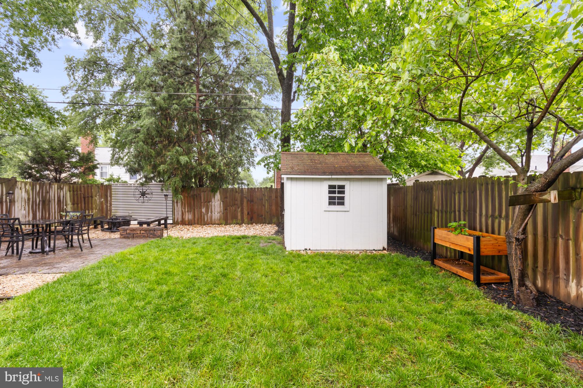 JEFFERSON MANOR - Residential