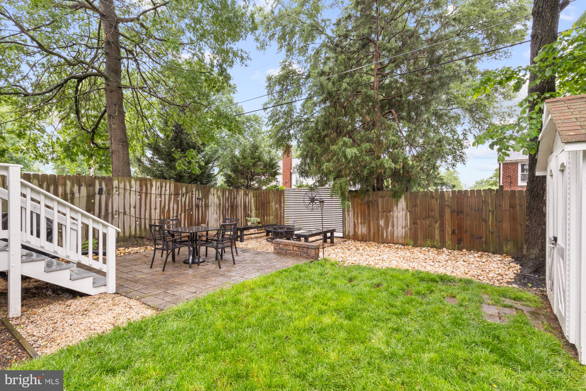 JEFFERSON MANOR - Residential