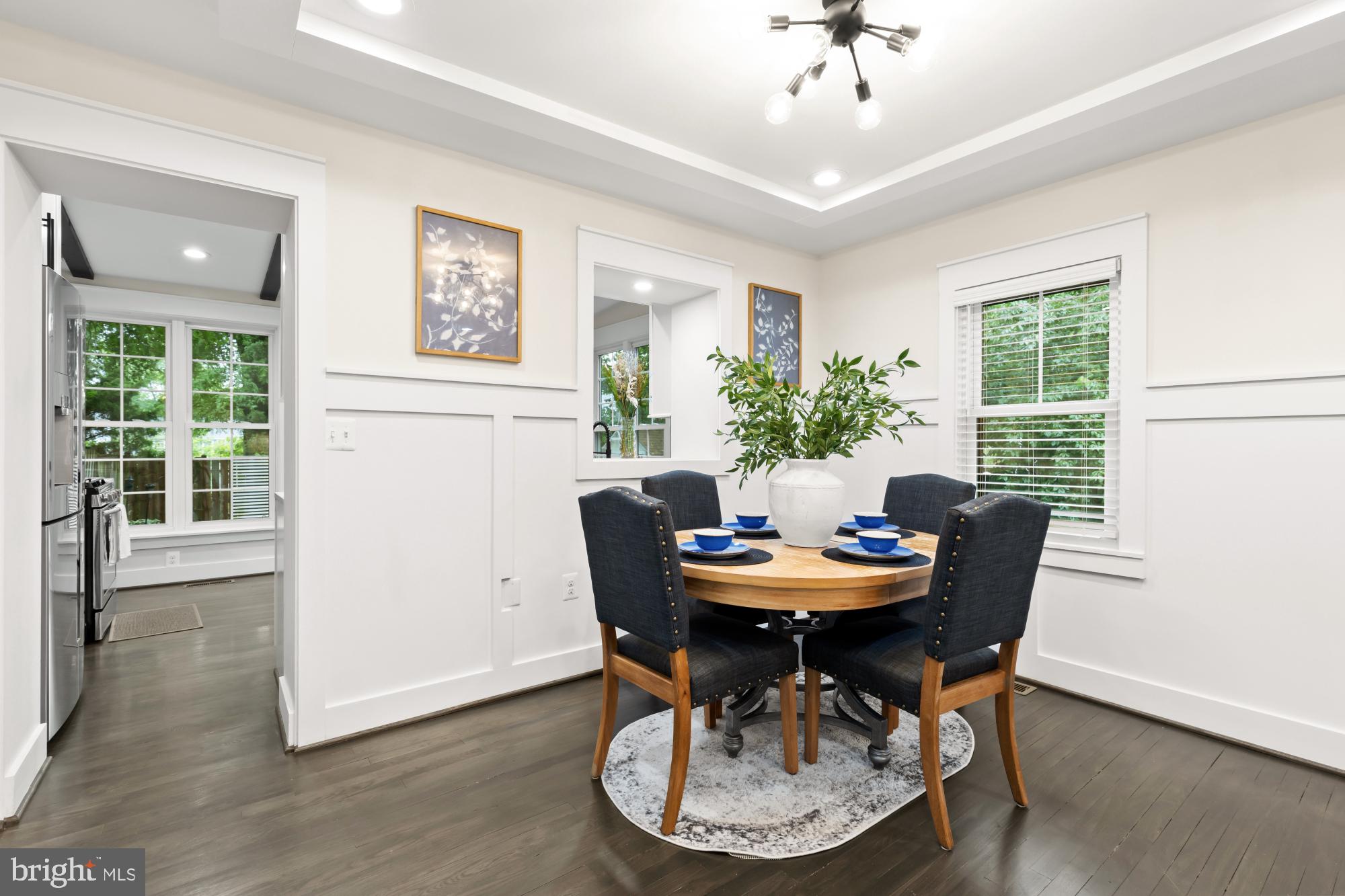 JEFFERSON MANOR - Residential